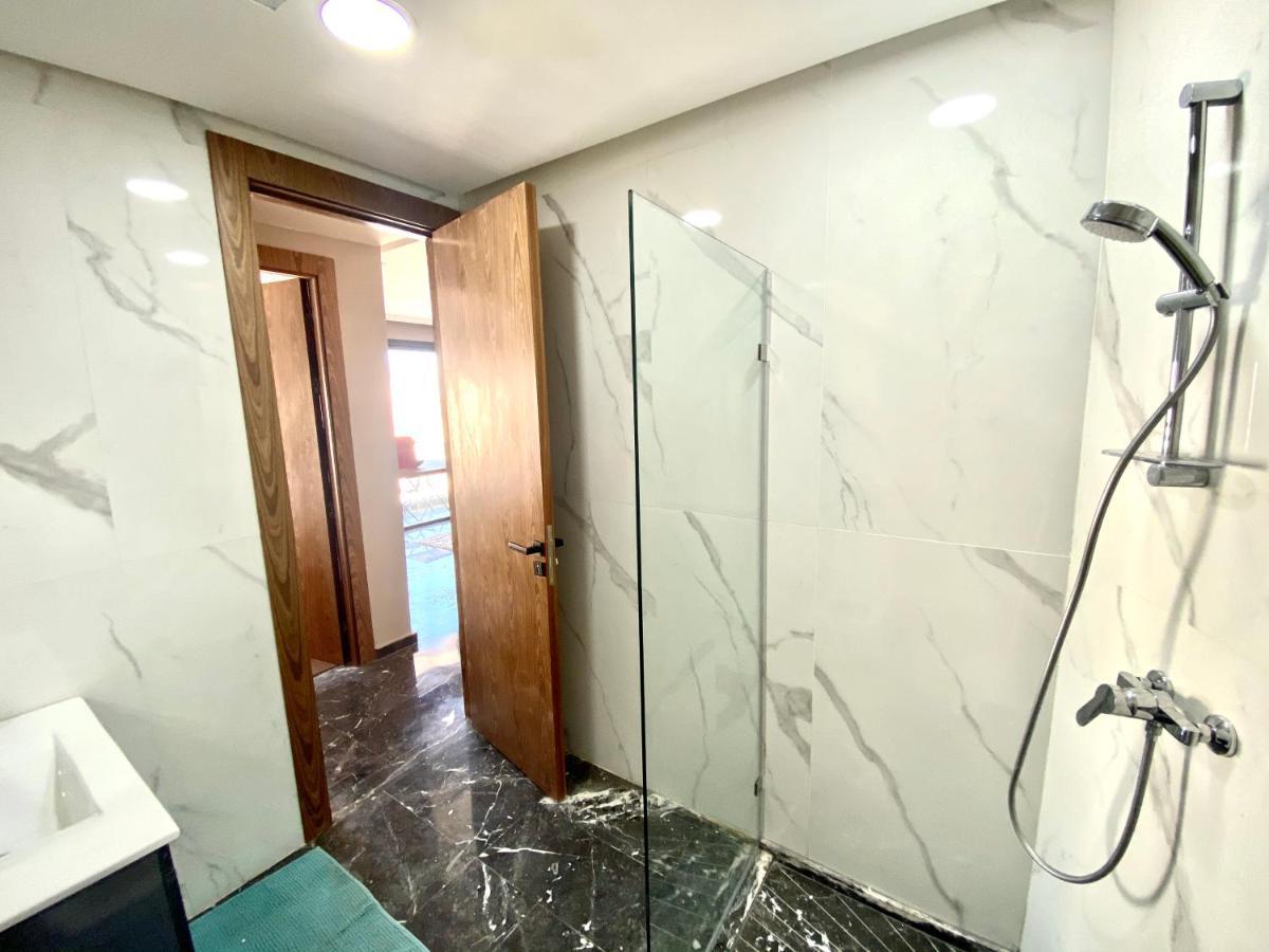 Lovely 1-bedroom Unit Near 2mars/habous Apartment